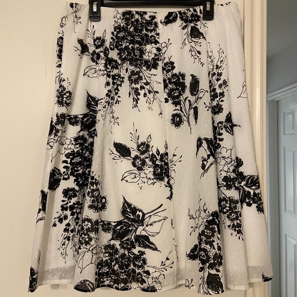 Floral midi skirt